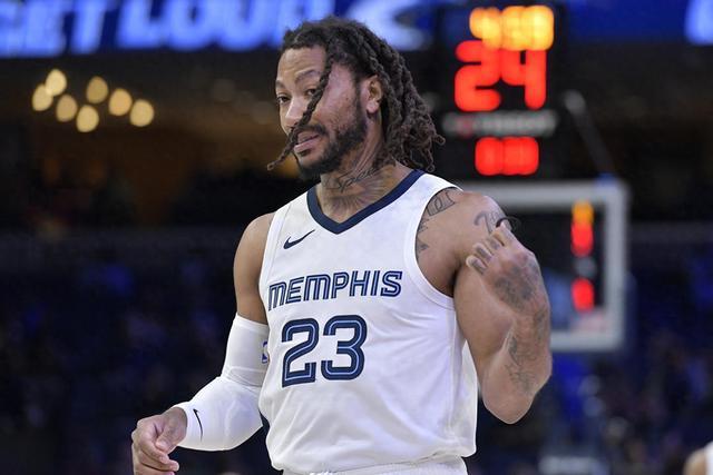 骑士大胜终结雄鹿3连胜 雷霆力克热火7连胜